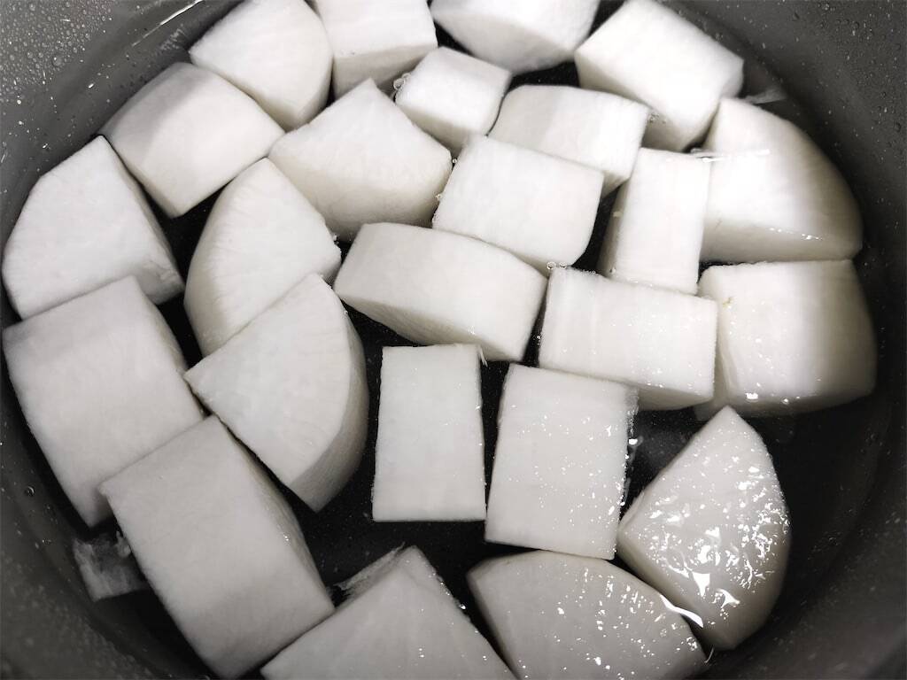 【笠原将弘の和食基本のき】しっかり焼き目つけたらコトコト煮るべし！王道な「豚の角煮の作り方」に挑戦！