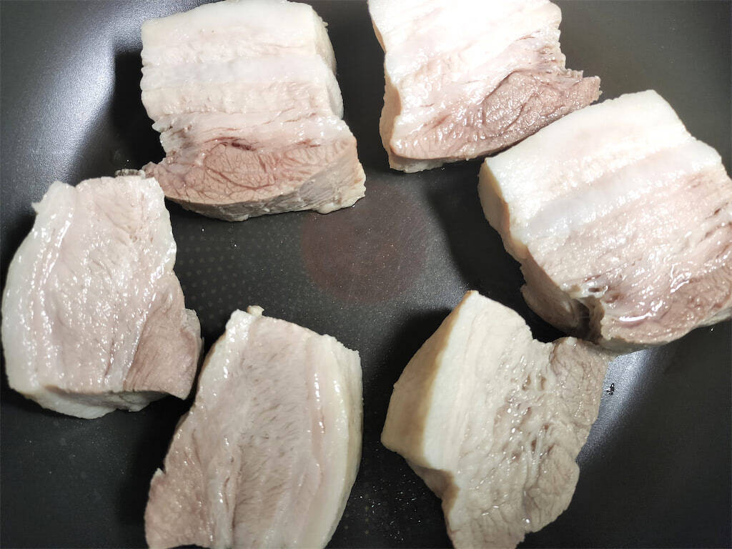 【笠原将弘の和食基本のき】しっかり焼き目つけたらコトコト煮るべし！王道な「豚の角煮の作り方」に挑戦！