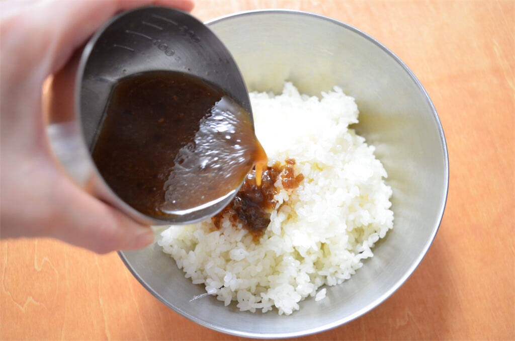 【ドレッシングをご飯に!?】農家の裏ワザ満載「ブロッコリーピラフ」がパラッパラ絶品！炒める前に味付けて♪