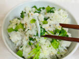「【春の幸せ混ぜご飯】炊き立てご飯に「菜の花」と「しらす」混ぜてみた！ほろ苦&塩味で意外にまろやか～♪」の画像14