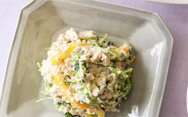 「【全部レンチンで出来る】しっとり柔らかな「よだれ鶏」火を使わず作ろう♪蒸すように加熱ってどうやって!?」の画像