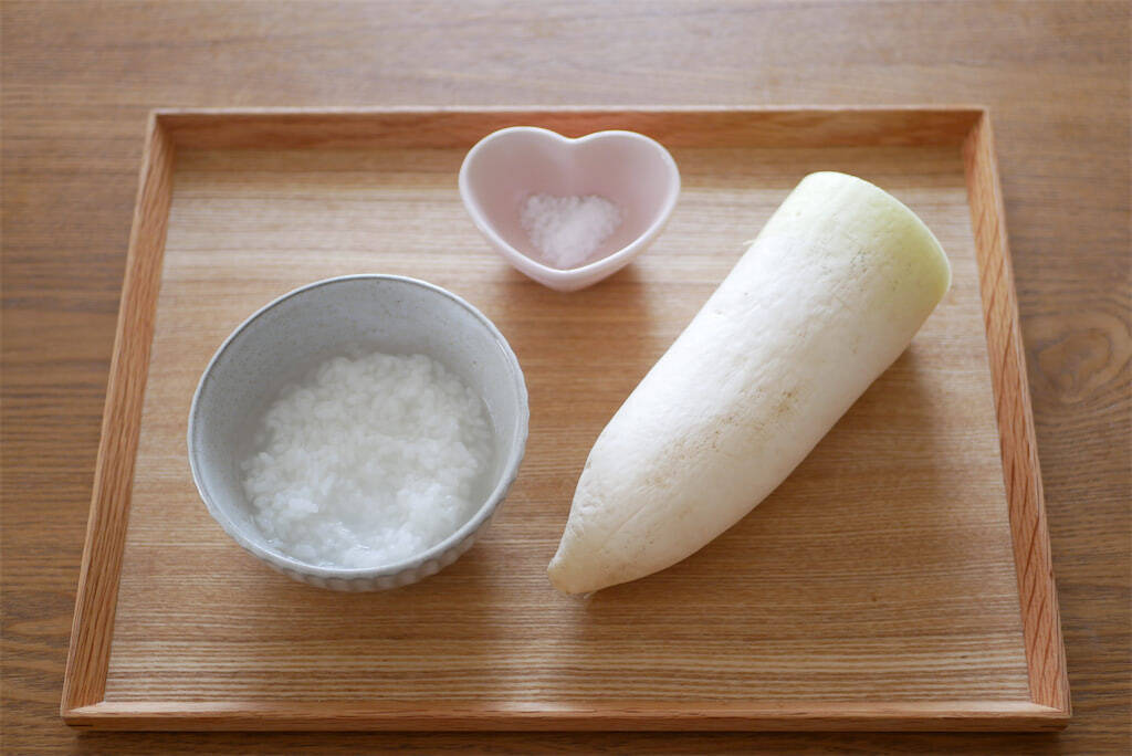 【大根消費レシピ】甘酒で「即席べったら漬け」作ってみた！“おかゆ”も使う裏ワザで朝漬ける→夜完成！