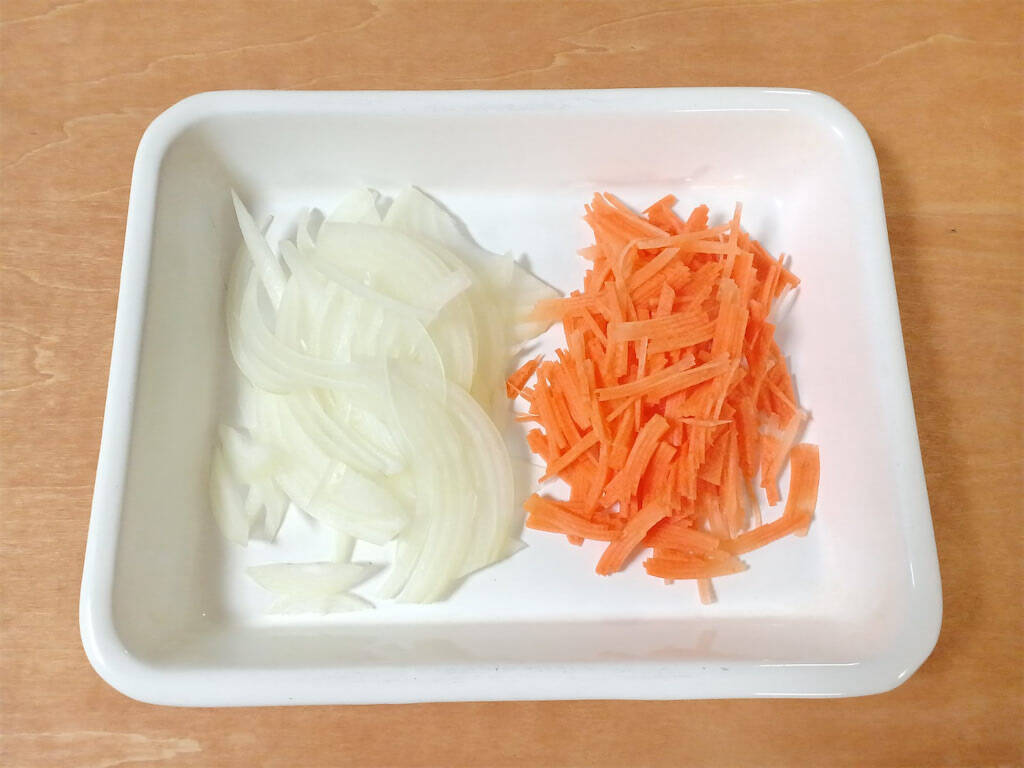 【革命的な発想】すり身の代わりに「はんぺん」でさつま揚げ作ってみた！プルンプルン食感!?【農家直伝】