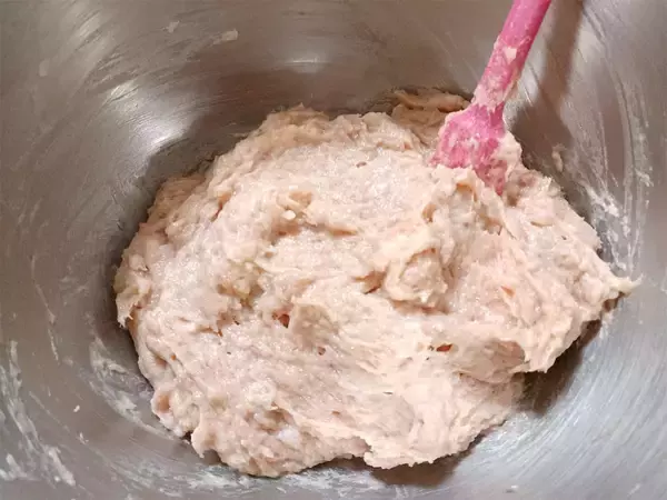 「【革命的な発想】すり身の代わりに「はんぺん」でさつま揚げ作ってみた！プルンプルン食感!?【農家直伝】」の画像