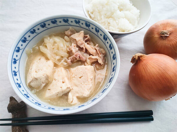 相葉マナブ 創業50年 行列ができる豚汁専門店の 超豚汁 を再現 大量玉ねぎで甘みが半端な い 23年2月6日 エキサイトニュース