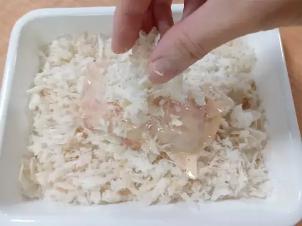 「【農家直伝】旬の野菜が層になって押し寄せる!?「キャベカツ」作ってみた！これぞ旨みの宝石箱や～♡」の画像