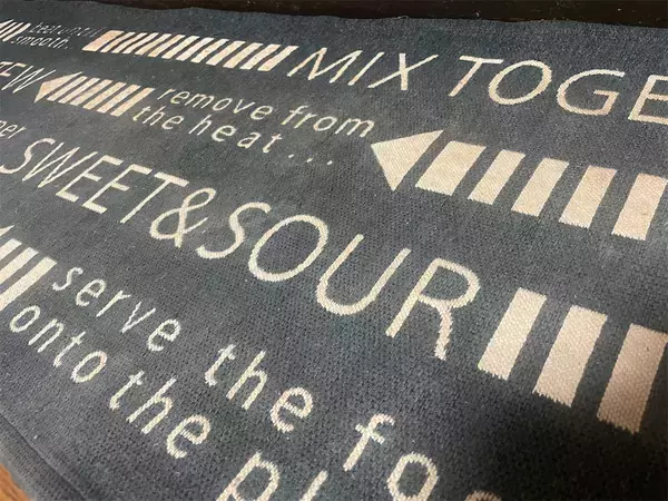 「【浴槽でオキシ祭り】たっぷり湯を溜めて…「オキシ」で年季の入った汚れ物を漬けまくってみた！【衝撃画像】」の画像