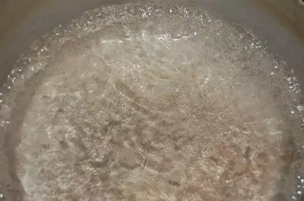 「リュウジさんが最高値を更新！「世界一おいしいチキンラーメンの食べ方」に挑戦♪「香り」と「コク」を足す！」の画像