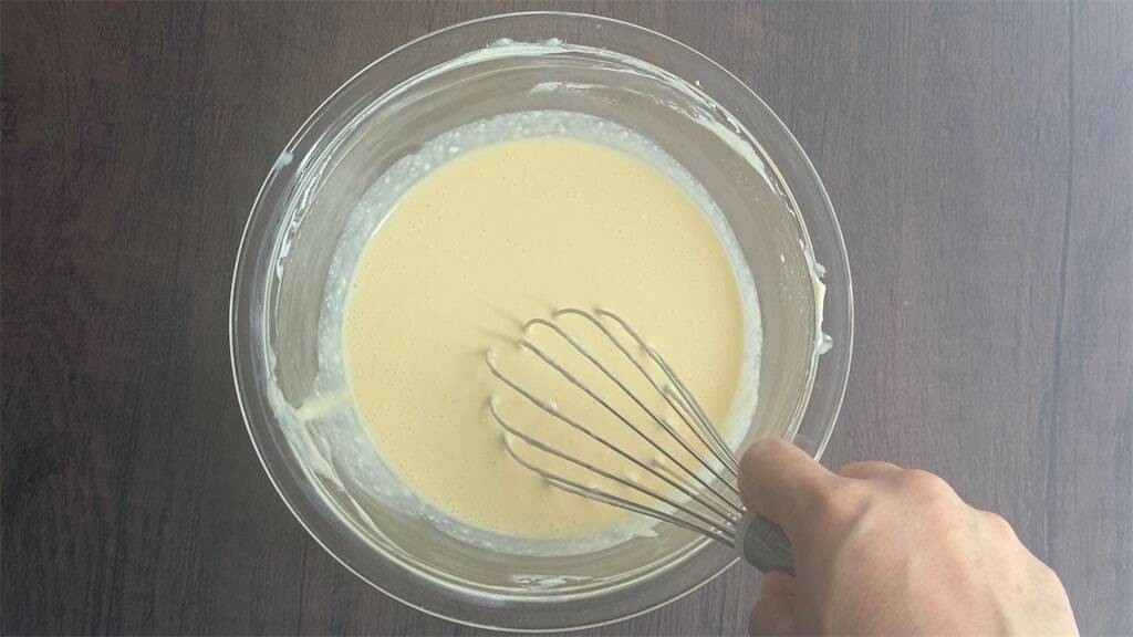 【生クリーム不使用】牛乳で軽やか♪「夏のベイクドチーズケーキ」は2回焼いてとろける♡【元パティシエ直伝】