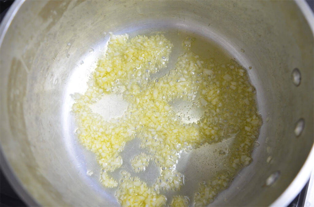 クリスマスディナーの主役に…「牛すじ」大抜擢!?ワイン＆トマトで煮込めばホロトロ豪華♪【農家直伝】