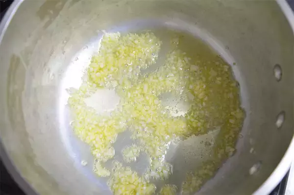 「クリスマスディナーの主役に…「牛すじ」大抜擢!?ワイン＆トマトで煮込めばホロトロ豪華♪【農家直伝】」の画像