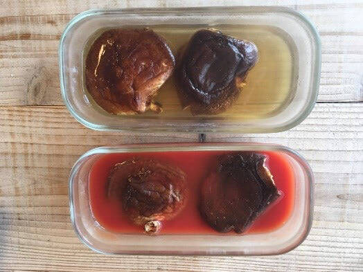 【料理の裏ワザ】干し椎茸を水で戻さない方がいい？イタリアンにするなら「トマトジュース」なんです！