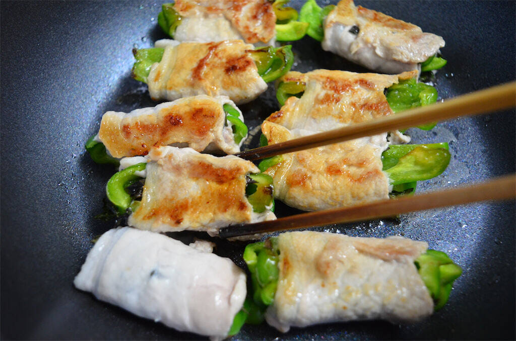 【梅干し以外にも使える！】赤しそで「肉巻き」作ってみた！風味が青じそより濃い！濃い♡【農家直伝】