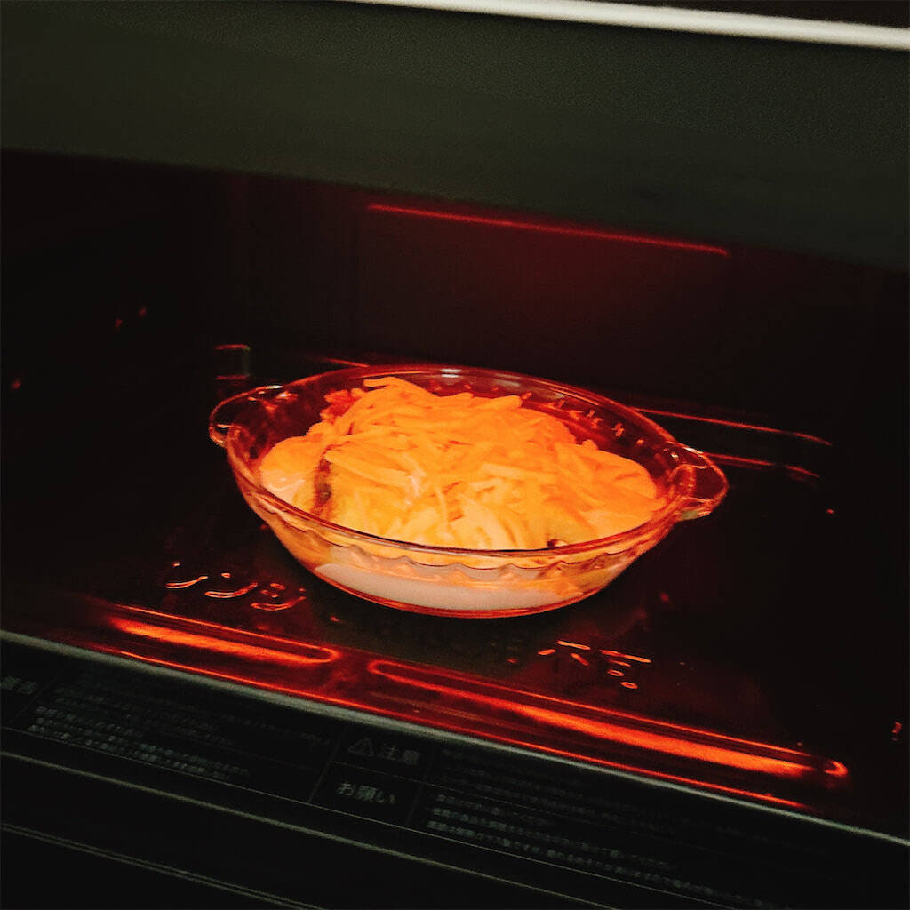 【具はカレーまんだけ!?】新宿中村屋直伝の「中華まんグラタン」作ってみたら爆速で完成！これ飲めるわ♡