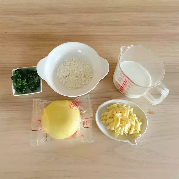 「【具はカレーまんだけ!?】新宿中村屋直伝の「中華まんグラタン」作ってみたら爆速で完成！これ飲めるわ♡」の画像