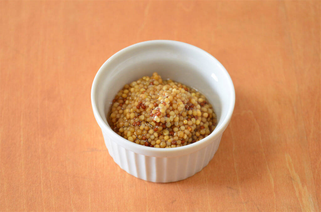 【もう市販品には戻れない！】プチプチ食感がクセになる「粒マスタード」作ってみた！簡単アレンジレシピも♪