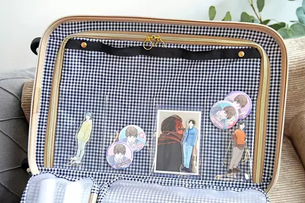 「推し活にピッタリ！スーツケース「オタハピトローリー」グッズ収納に嬉しい機能&祭壇にもなる」の画像