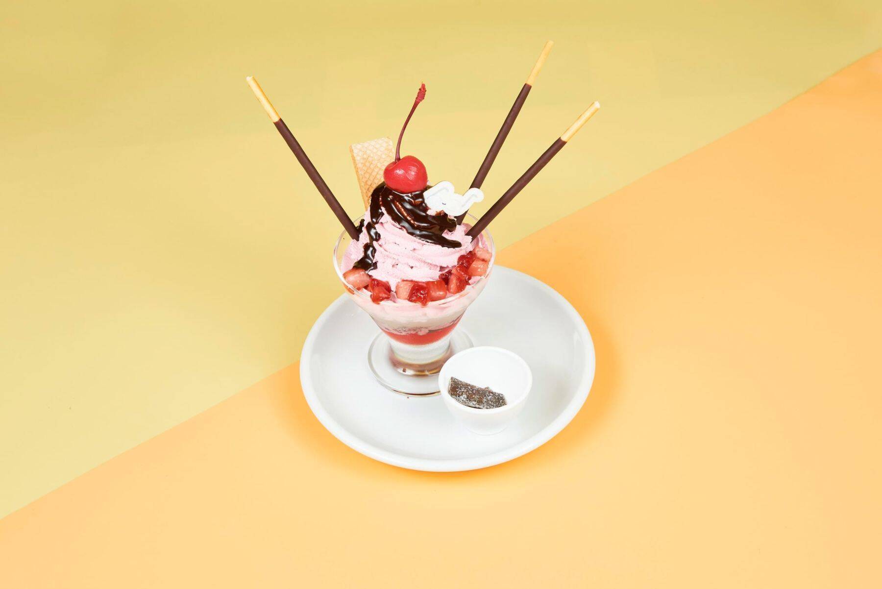 『銀魂』銀時たちが秋色の和装で接客♪and GALLERYコラボカフェ「銀魂秋色茶房」が9月9日開幕！