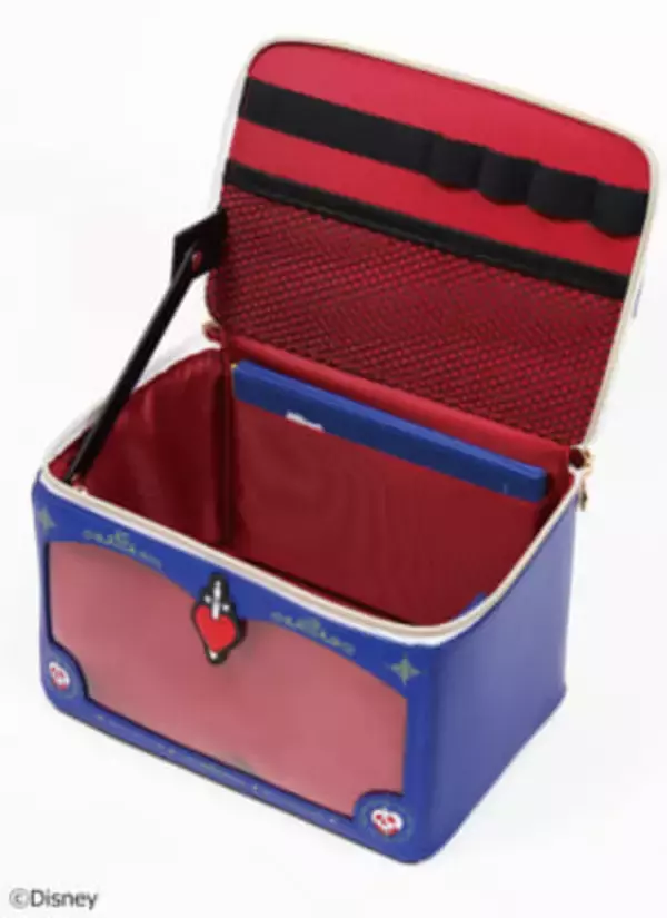 「推し活雑貨ブランド「OZaKKa」ディズニーヴィランズのキャリーメイクボックス登場！事前予約も開始」の画像