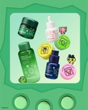『たまごっち』30周年で『INNISFREE』とコラボ！まめっち柄パウダーなど6商品が11月1日発売
