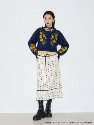 『薬屋のひとりごと』×jouetieコラボ全4型が9月4日予約開始！花と蝶のサテンシャツが可愛すぎ♪
