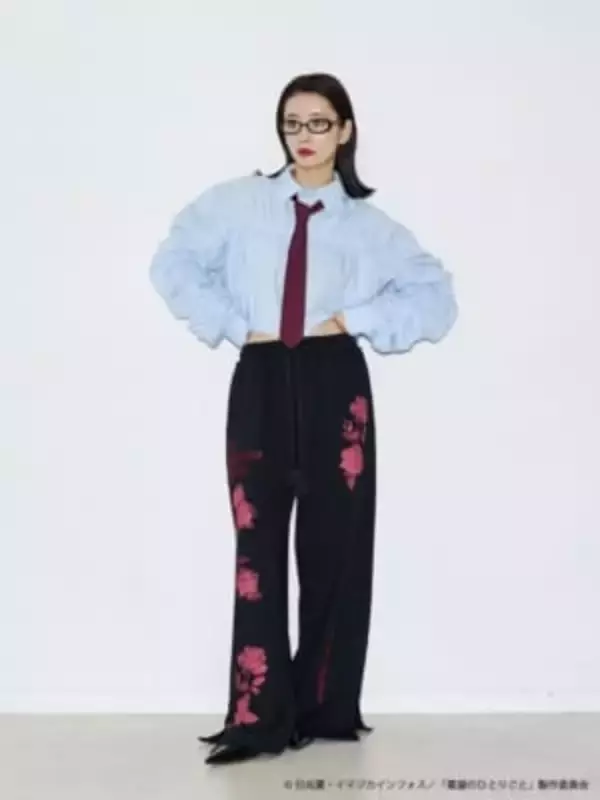 「『薬屋のひとりごと』×jouetieコラボ全4型が9月4日予約開始！花と蝶のサテンシャツが可愛すぎ♪」の画像