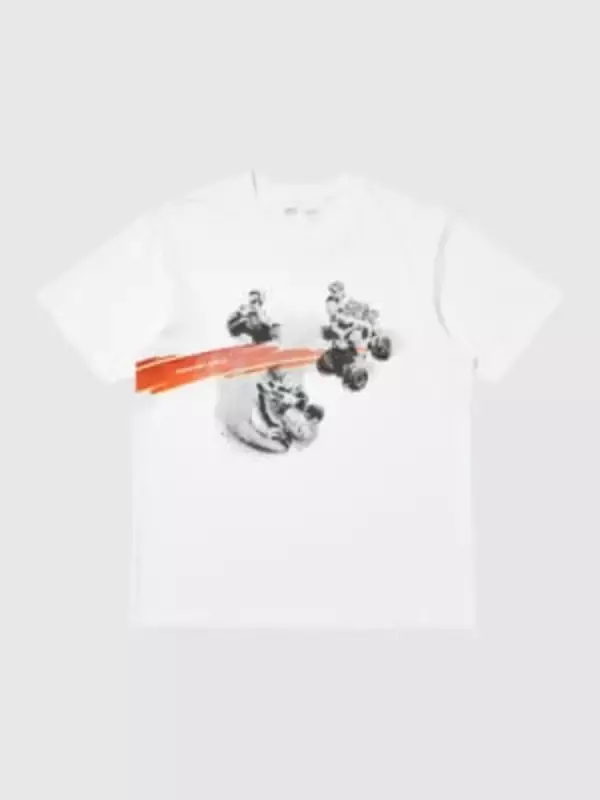 「『マリオカート ワールド』×ユニクロ「UT」コラボが8月10日発売！爽快レースを描いたTシャツ・スウェット全12柄」の画像