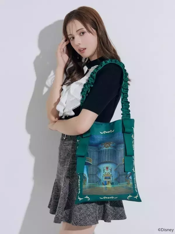 「『美女と野獣』MERCURYDUOコラボが可憐！魔法の薔薇の刺繍ワンピ、9月16日(水)発売」の画像