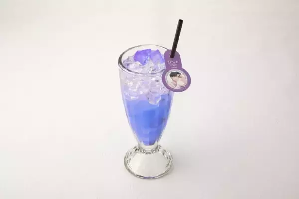 「『多聞くん今どっち！？』F/ACE CAFEが7月11日より池袋で開催！描き下ろしグッズ・キャラ別フード・ドリンクが充実」の画像