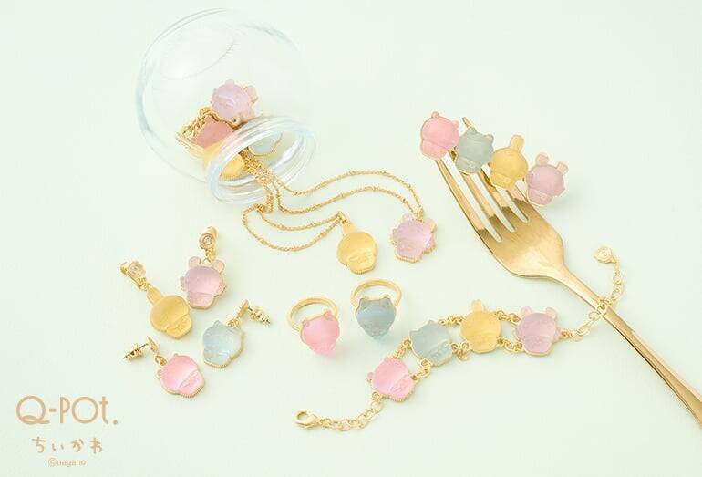 「ちいかわ」×Q-pot.スイーツアクセサリーが6月26日発売！ハチワレたちのマカロン・焼きたてクッキーが尊い