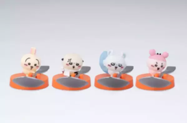 「『映画ちいかわ』×CoCo壱番屋 コラボが7月16日開幕！島盛りの“島カレー”＆全8種フィギュア付きコラボドリンクが登場」の画像