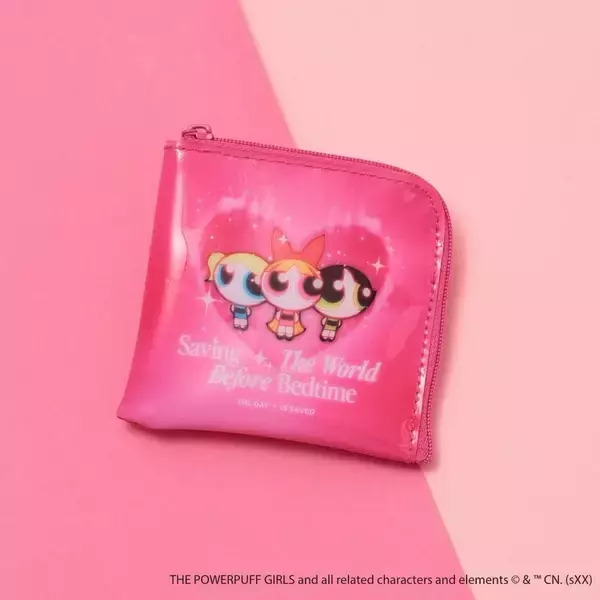 「「パワーパフ ガールズ×tiny tiny」初コラボが4月23日発売！ラメ＆オーロラきらめく全16型の限定アイテムが激かわ」の画像