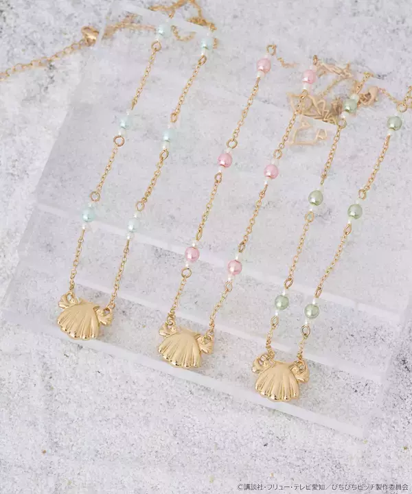 「「ぴちぴちピッチ × earth music&ecology Japan Label」ブラウス＆アクセサリー全6型 5月1日より発売！」の画像