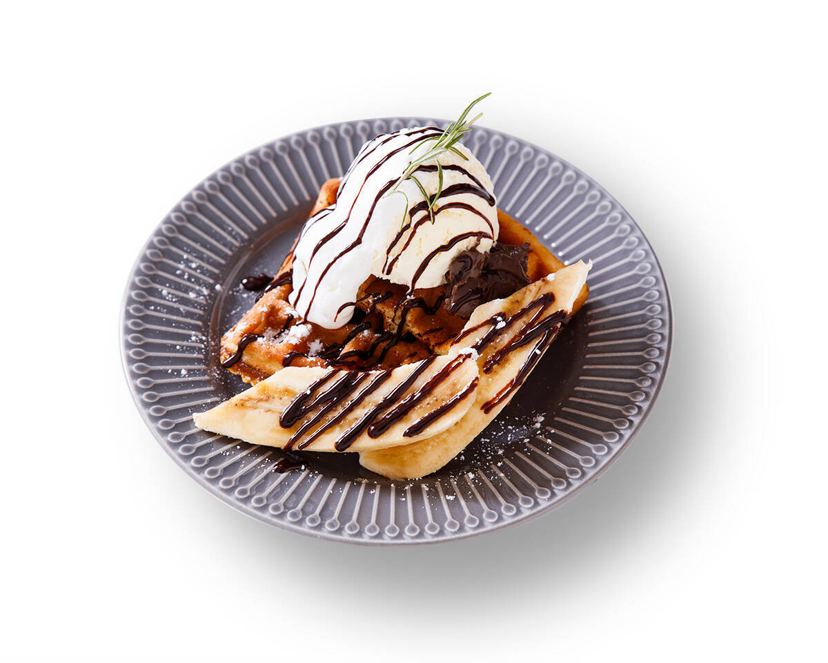 「coly cafe!」4月19日より池袋PARCOに常設オープン！コラボ企画第1弾は「魔法使いの約束」