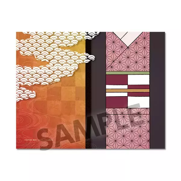 「『鬼滅の刃』デフォルメイラストがキュートなグッズ登場！善逸の泣き顔缶バッチ＆伊之助のドアップパスケースなど」の画像