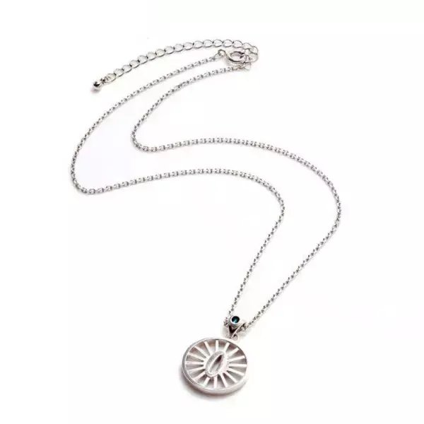 「『鬼滅の刃』剣士によって異なる「日輪刀の鐔」がモチーフ！炭治郎・善逸・義勇・しのぶの本格的な”シルバーネックレス”予約開始」の画像