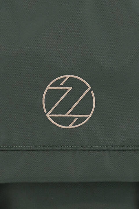 『アイナナ』ŹOOĻをイメージしたリュック＆パーカーが登場！モスグリーンを基調としたスタイリッシュなデザイン