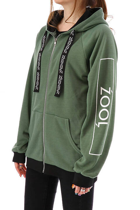 『アイナナ』ŹOOĻをイメージしたリュック＆パーカーが登場！モスグリーンを基調としたスタイリッシュなデザイン