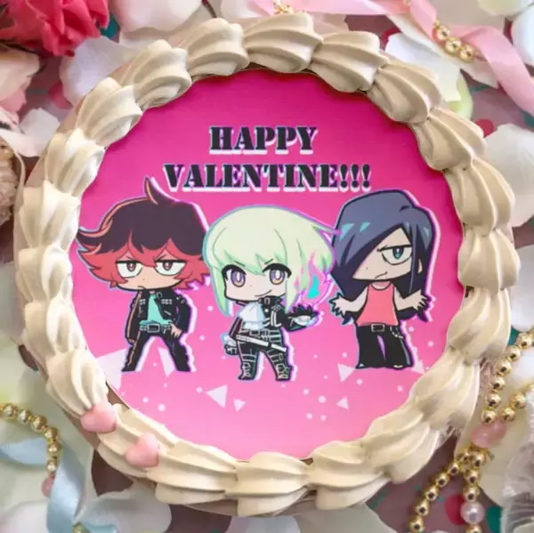 「『プロメア』ガロやリオがプリントされたバレンタインスイーツ発売！味が選べるケーキ＆カラフルなマカロンセット」の画像