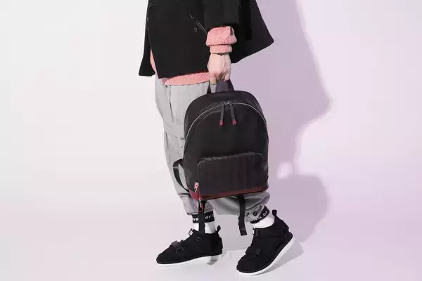 「『鬼滅の刃』腕時計・リュック・財布が登場！炭治郎・禰豆子・善逸・義勇モチーフのこだわり抜かれたデザイン」の画像