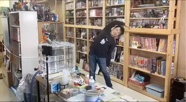 「関智一さんとうろ覚えラジオ体操で運動不足解消！大御所声優がさらっとYouTubeチャンネル公開」の画像