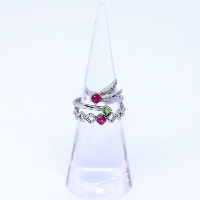 『アイナナ』“Re:vale記念日2019”衣装がモチーフの2連リングが登場！