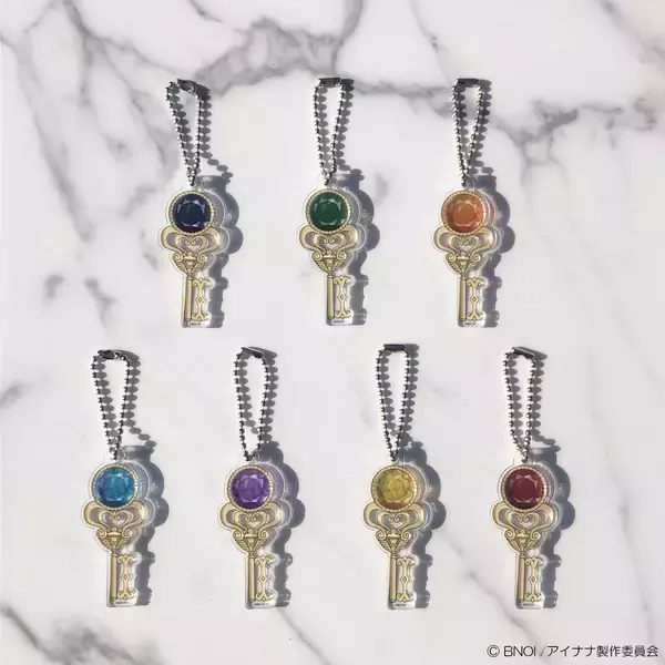 「『ナナライ2nd』展覧会グッズが通販に登場！衣装をモチーフとしたアパレルグッズなどがラインナップ」の画像