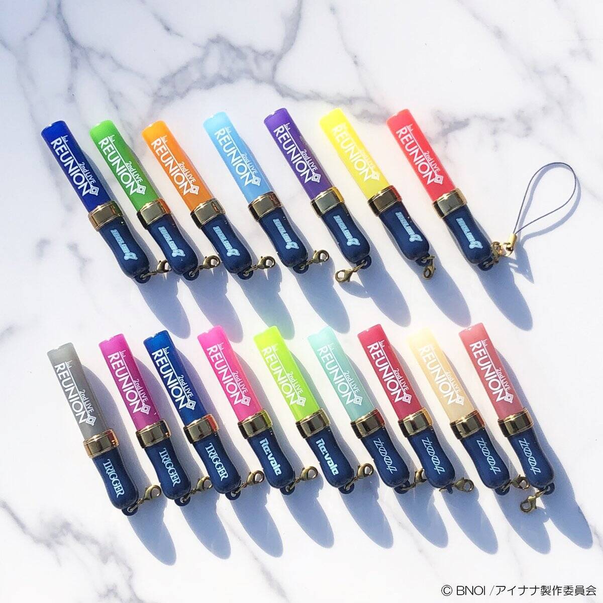 『ナナライ2nd』展覧会グッズが通販に登場！衣装をモチーフとしたアパレルグッズなどがラインナップ