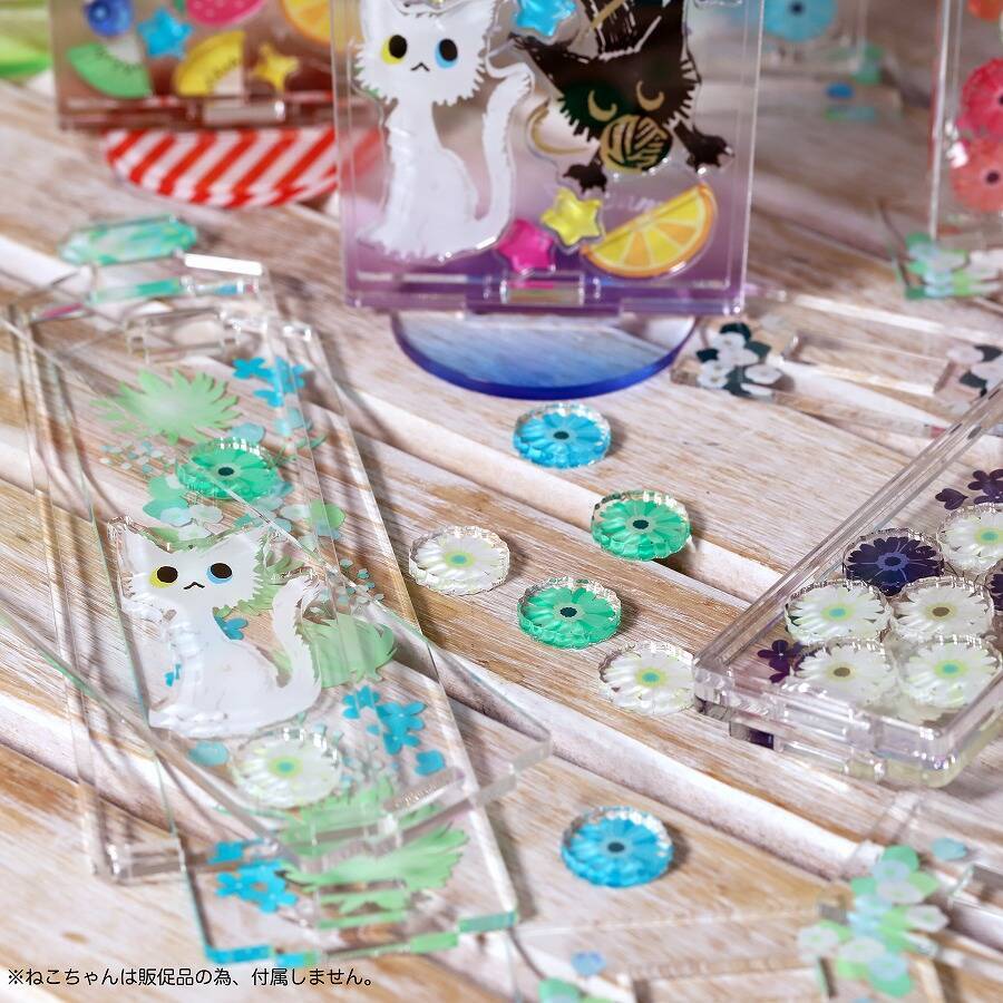 アクキー＆アクスタをかわいく飾れる「カスタマニア」登場！推しキャラにかわいい背景をセット出来る