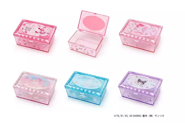 「『サンリオ』おうちの中を可愛く＆リモート環境も良くなるグッズ登場！クッションやルームウェアなど」の画像