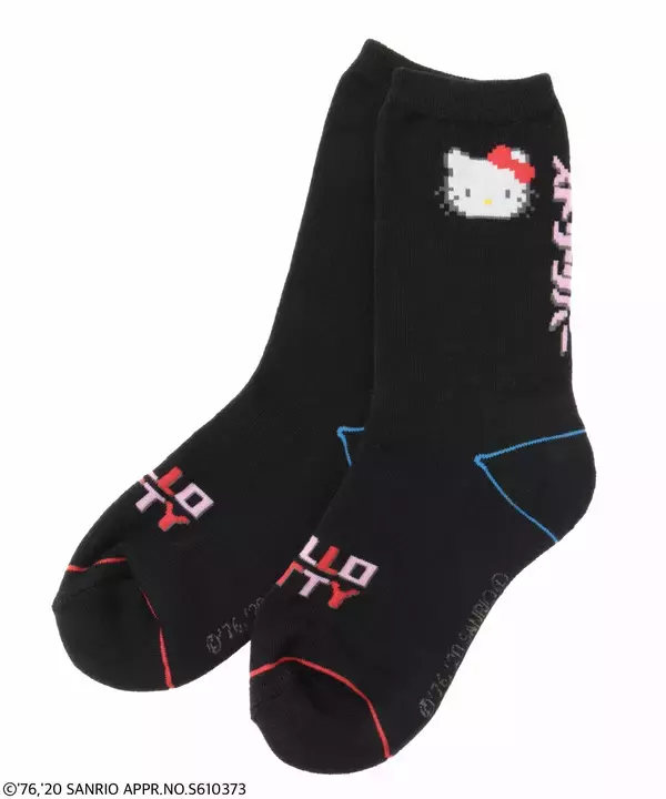 「『サンリオ』×「CANDY STRIPPER」コラボアイテム登場！可愛いノベルティも」の画像