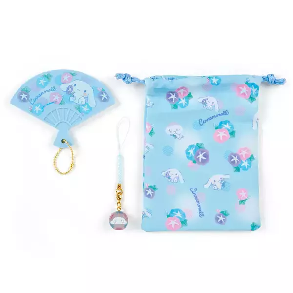 「『サンリオ』夏祭りや夕涼みにぴったりなサマーグッズ新登場！和柄ガーゼタオル・扇子・手鏡&根付けセットなど」の画像