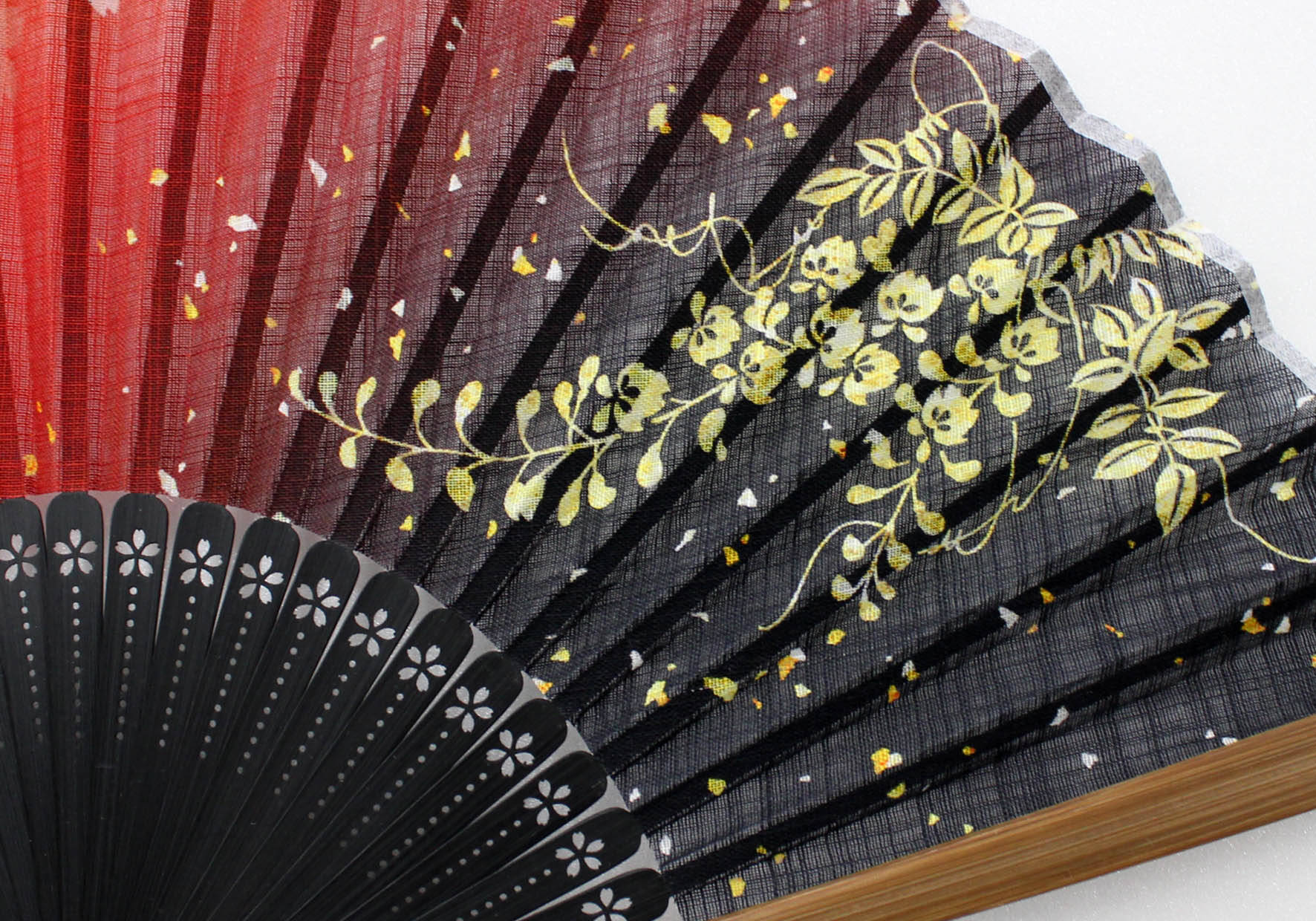 『薄桜鬼』x「舞扇堂」扇子&京くみひもブレスレットが販売決定！