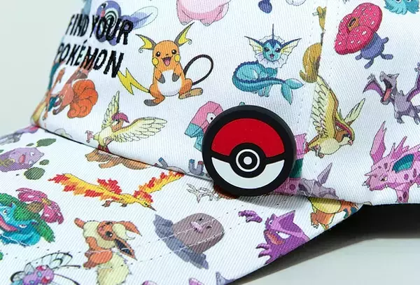 「『ポケモン』ピカチュウの顔を再現したハットが登場！帽子ブランド「CA4LA」コラボアイテムが可愛すぎる」の画像